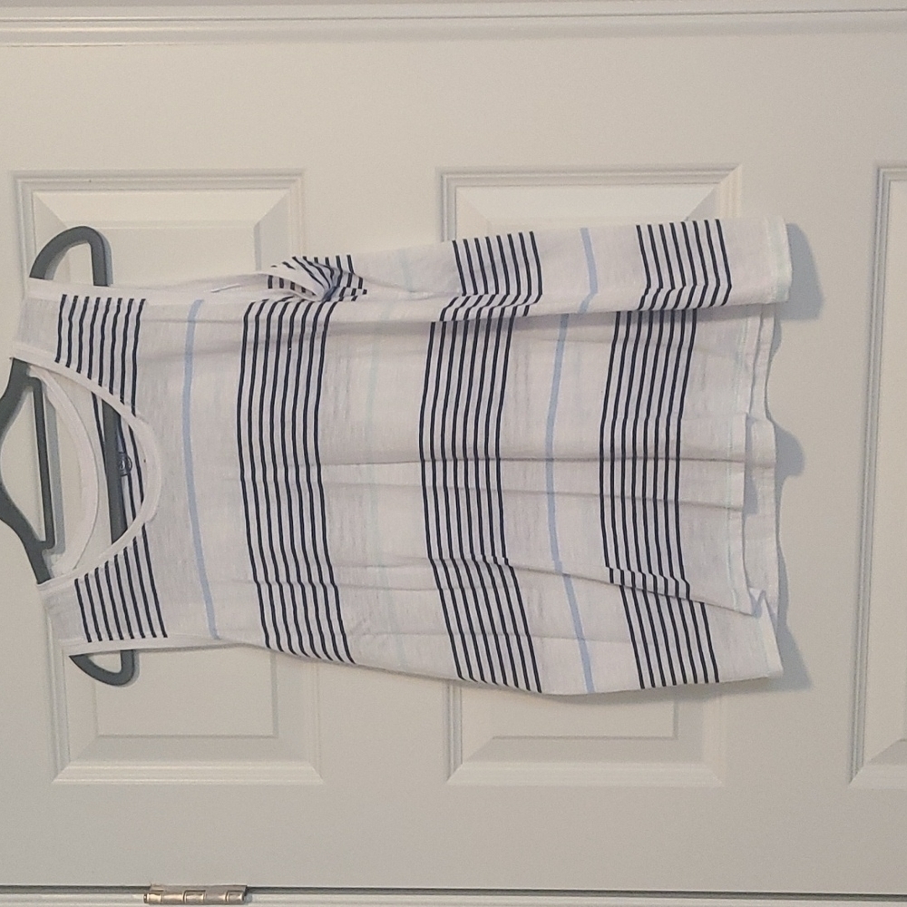 STRIPED sleeveless tank sz Medium